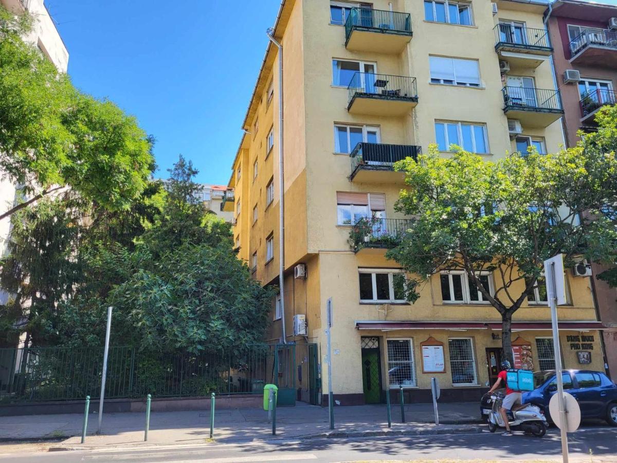 Sunny Panorama Flat Near Castle With Balcony Appartement Boedapest Buitenkant foto